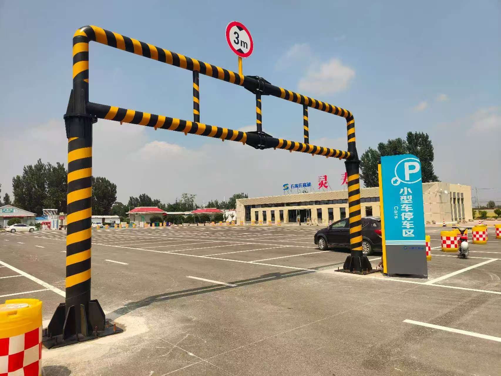 驻马店市道路标志杆龙门架 - 方案